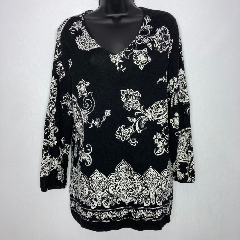 Chico’s black white soft jersey top sz 1 / 8 M